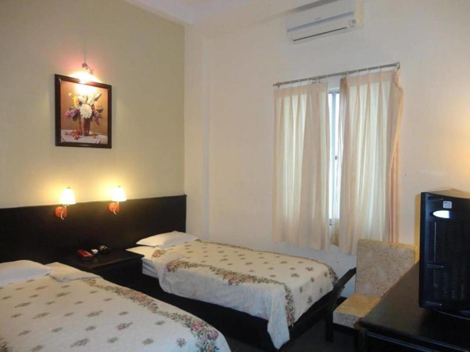 7S Hotel Cuong Long Nha Trang Bagian luar foto