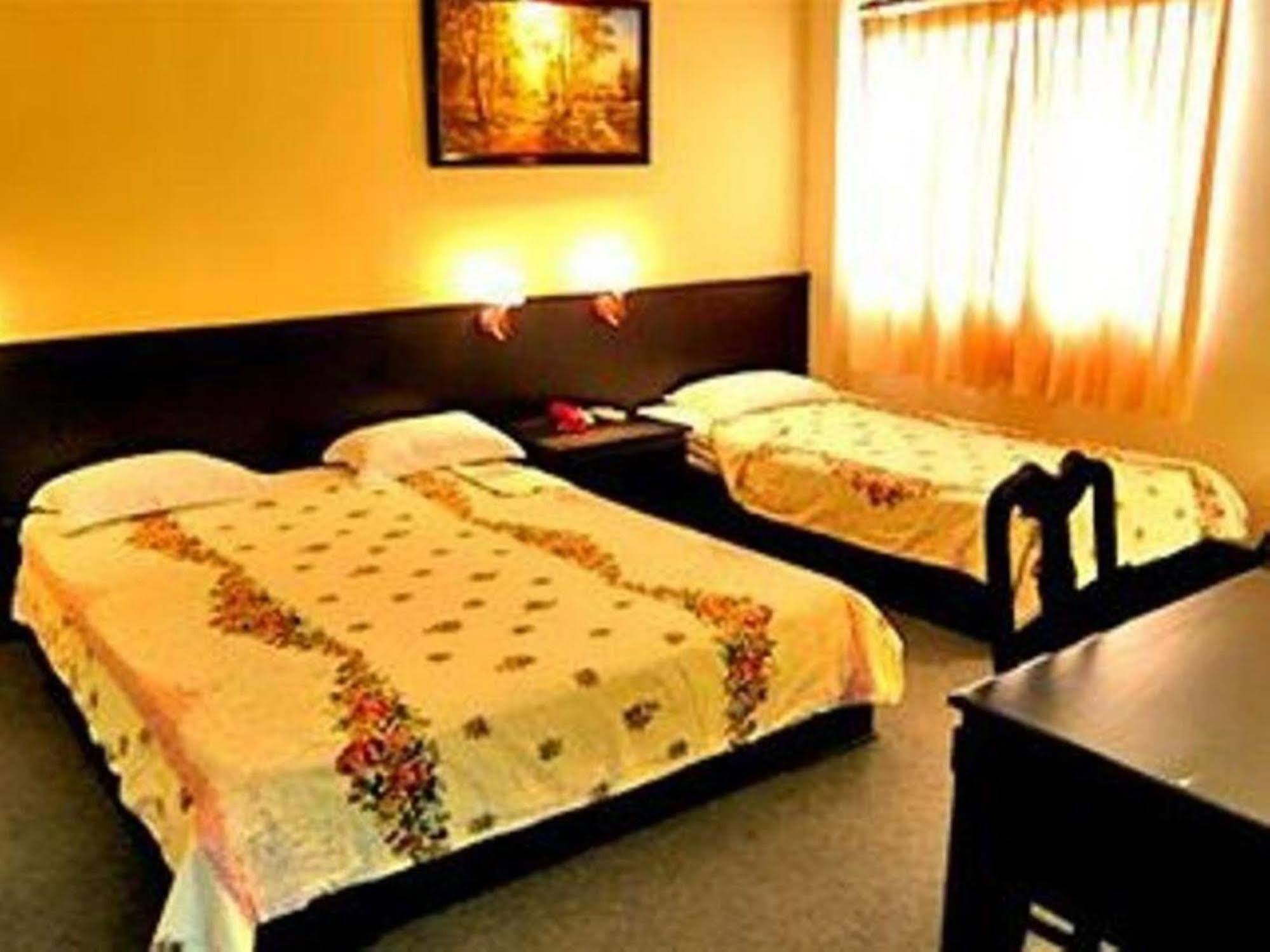 7S Hotel Cuong Long Nha Trang Bagian luar foto