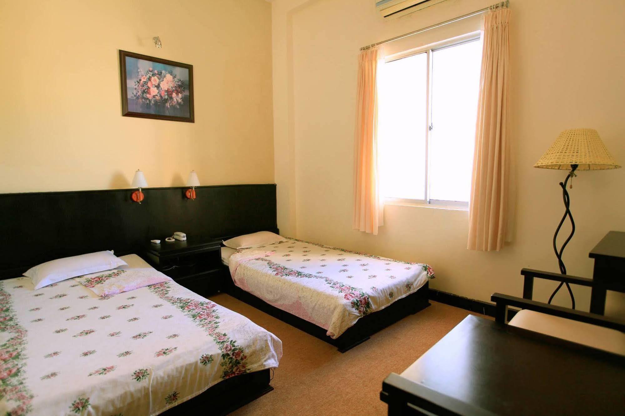 7S Hotel Cuong Long Nha Trang Bagian luar foto
